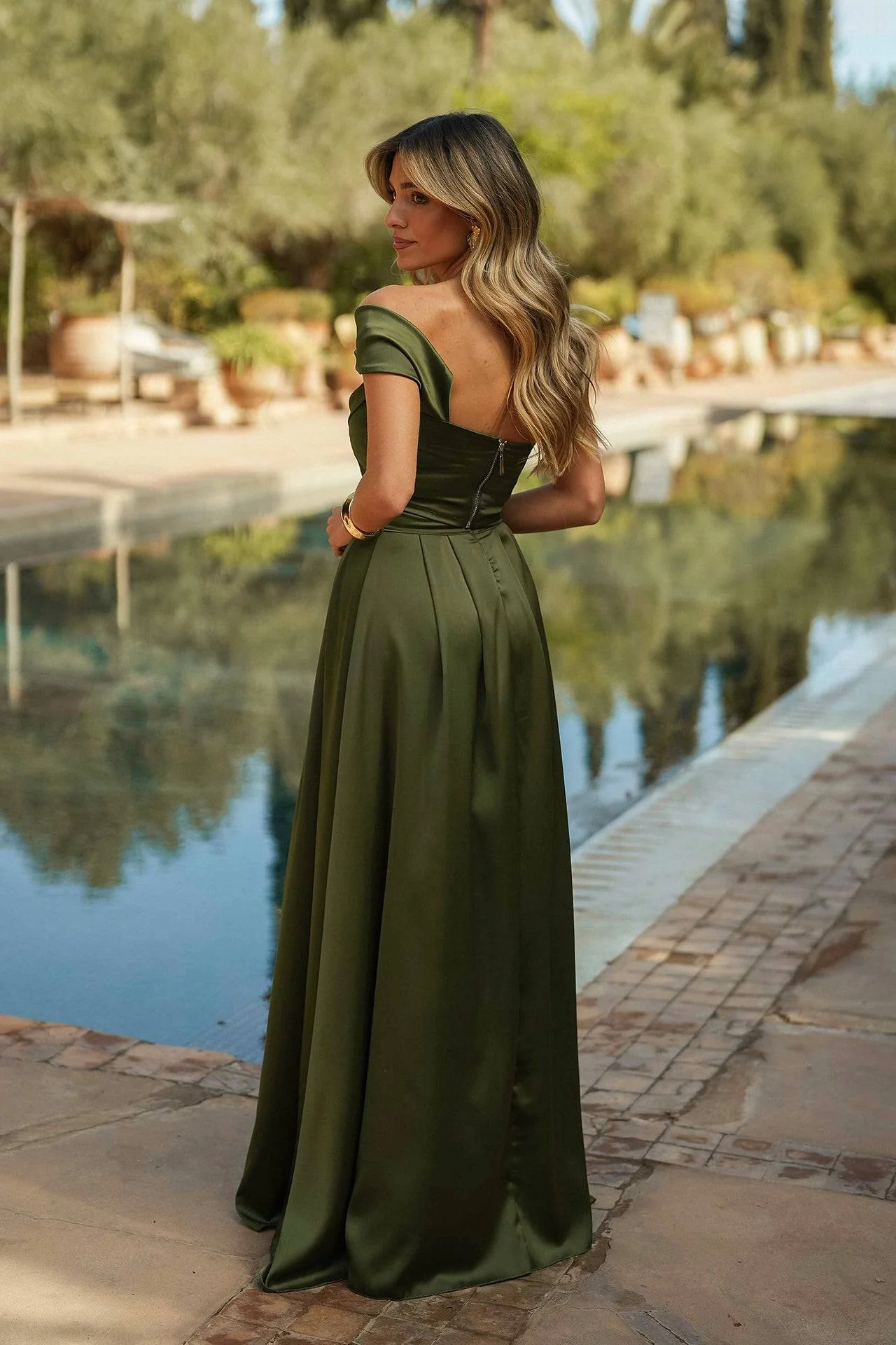 CONJUNTO 'BLOOM' VERDE OLIVA - Image 3